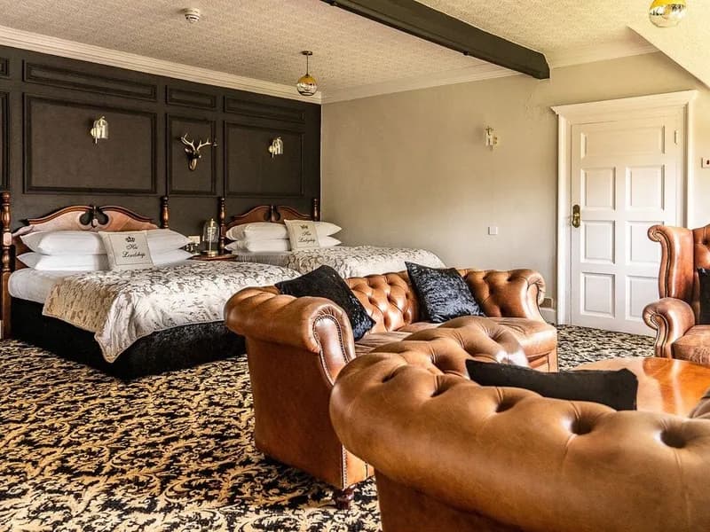 The family room at Caer Beris Manor