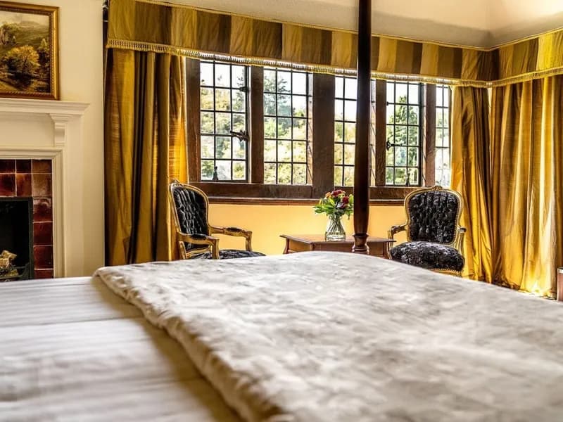 The Deluxe Suite at Caer Beris Manor