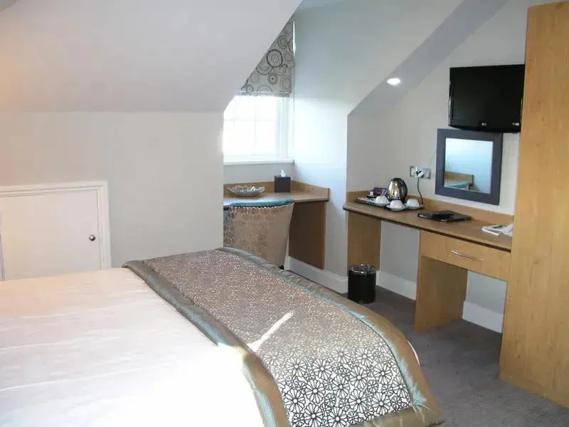 The family room for three at The Riverside House Hotel